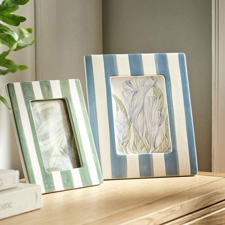 Habitat Green Stripe Ceramic Picture Frame - 4x6" 0