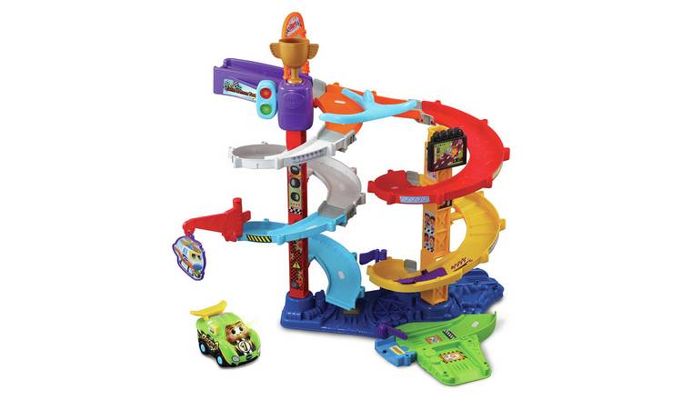 VTech Toot Toot Drivers Twist & Race Tow Collectible Figures