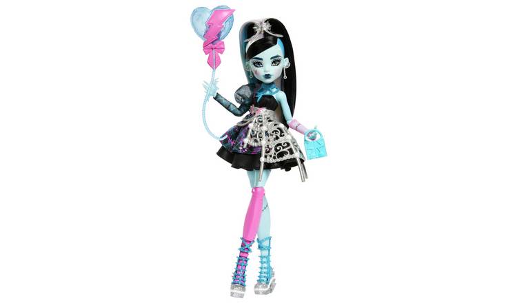 Monster High Scary Sweet Birthday Frankie Stein Doll & Gift