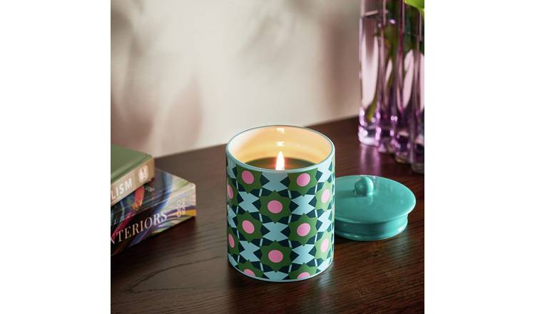 Habitat Medium Ceramic Candle with Lid - Juniper & Gin