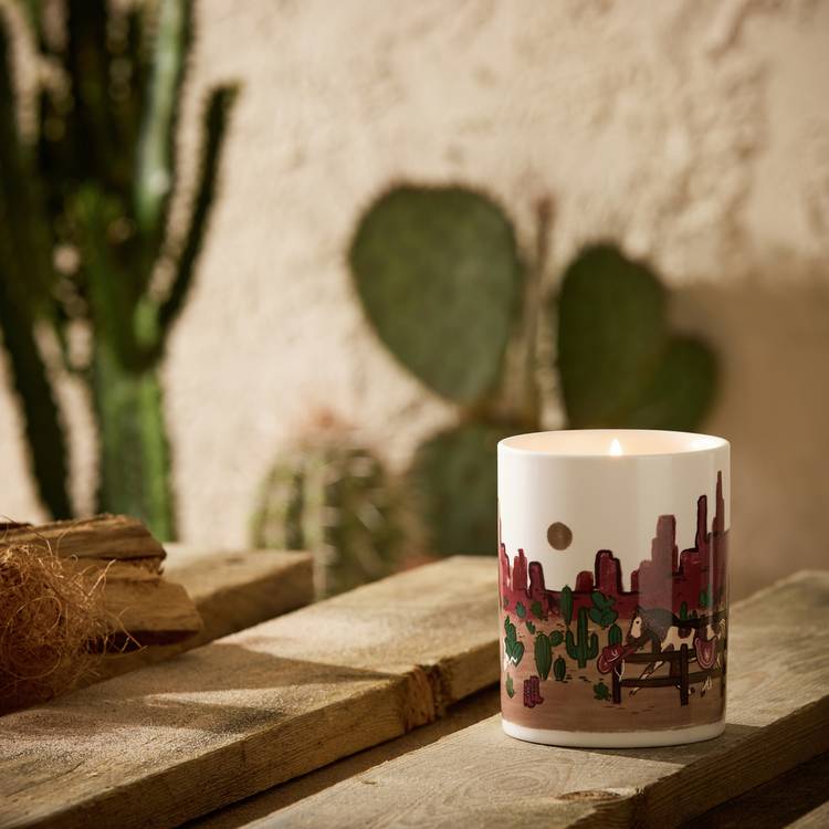 Habitat Ceramic Medium Candle with Lid - Texas 0