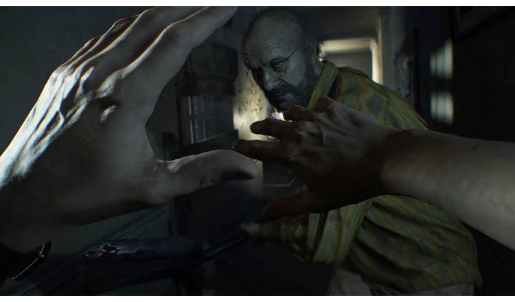 Resident Evil 7: Biohazard Gold Edition PS5 Game 4