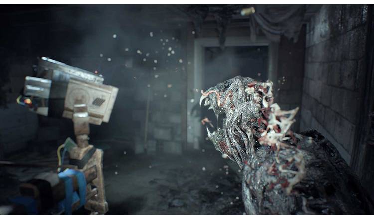 Resident Evil 7: Biohazard Gold Edition PS5 Game 8