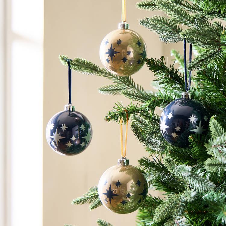 Habitat Pack of 4 Shatterproof Christmas Bauble 0