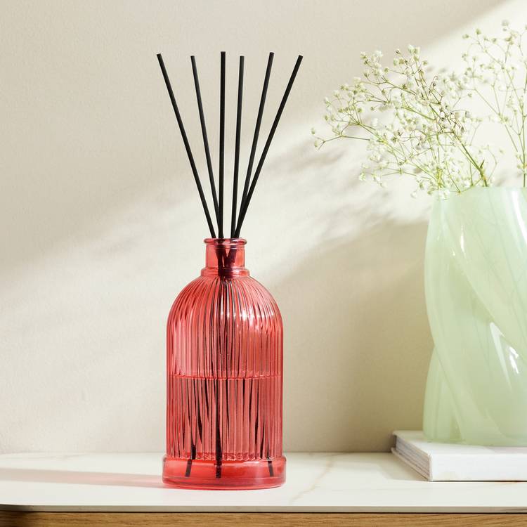 Habitat 500ml Reed Diffuser - Pomegranate & Amber 0