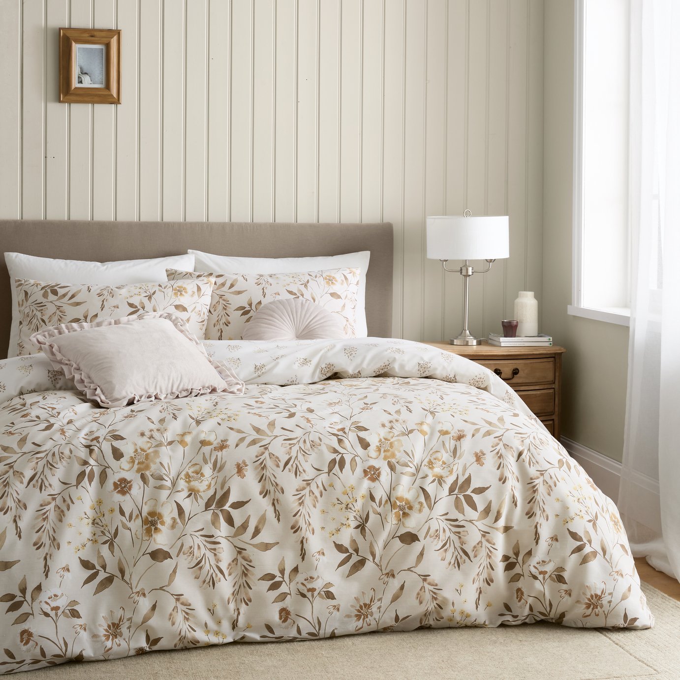 Catherine Lansfield Isadora Floral Bedding Set - Double
