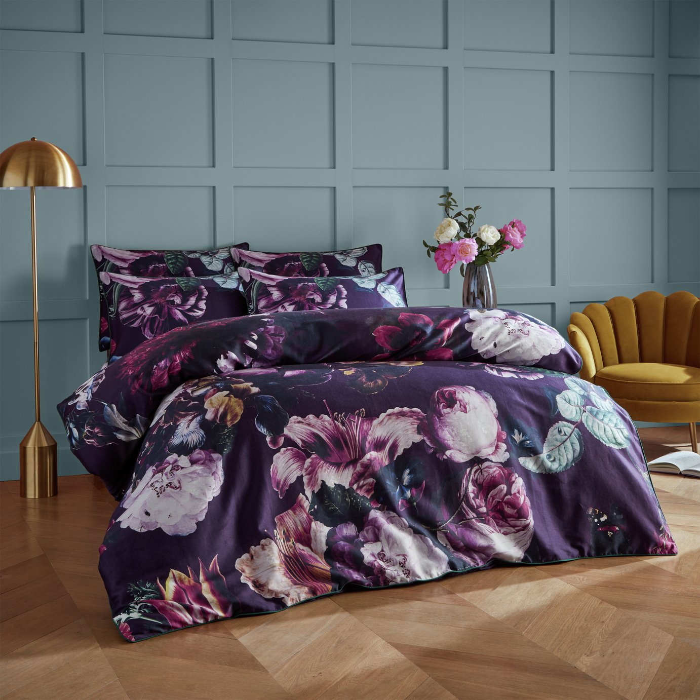Paoletti Cotton 200 TC Cordelia Purple Bedding Set - Double