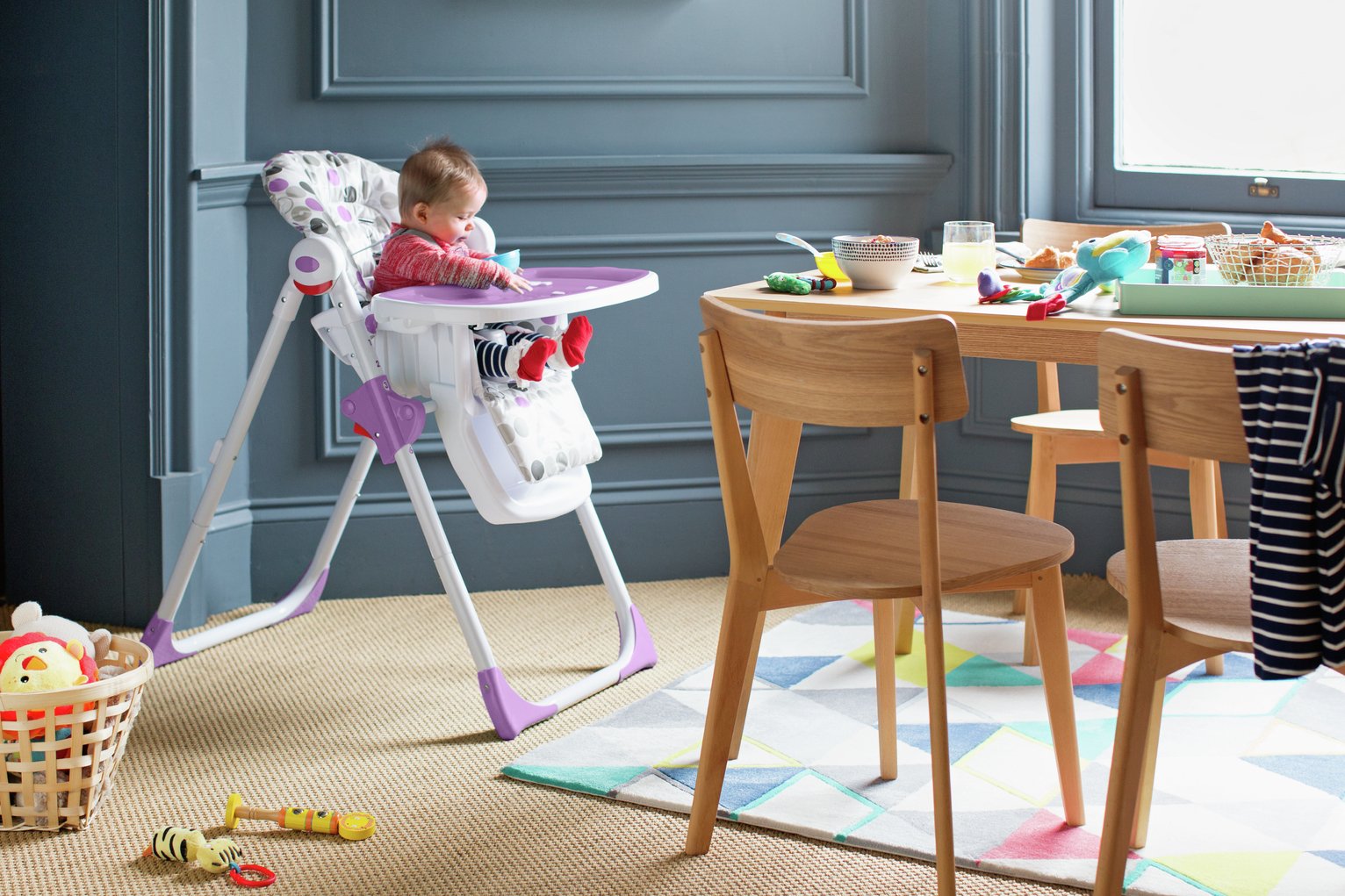 Cuggl deluxe high chair