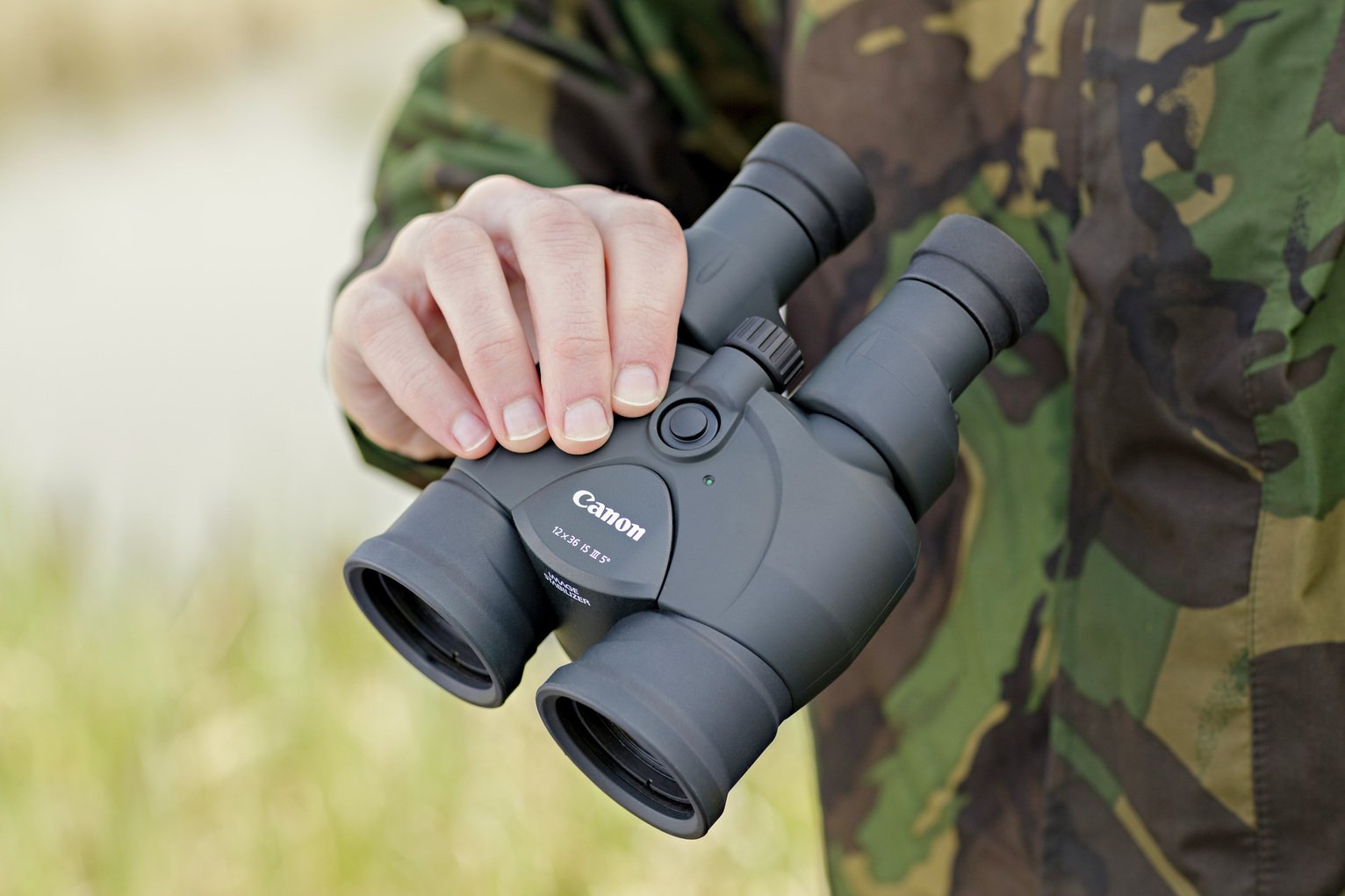 canon-12-x-36-is-iii-binoculars-reviews