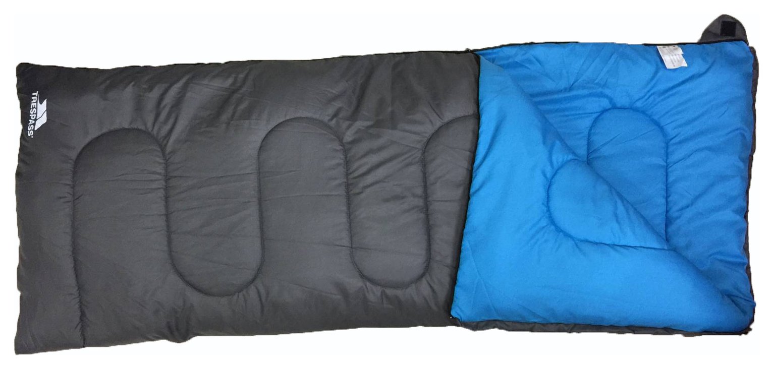 Trespass Envelope 400GSM Sleeping Bag Review