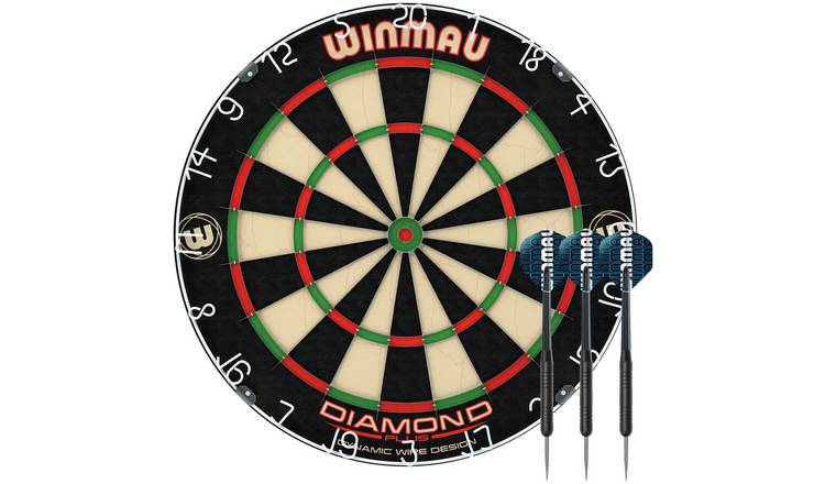 Winmau Diamond Plus Bristle Dartboard and Darts Set