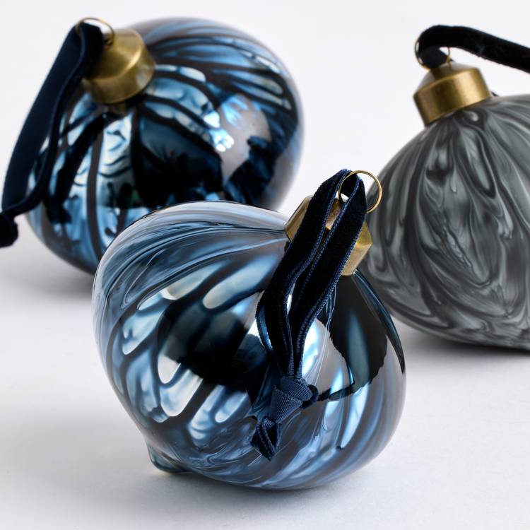 Habitat Pack of 3 Glass Christmas Baubles - Navy Blue 0