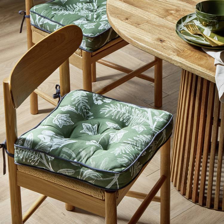 Habitat Floral Set of 2 Seat Cushions - Green 0
