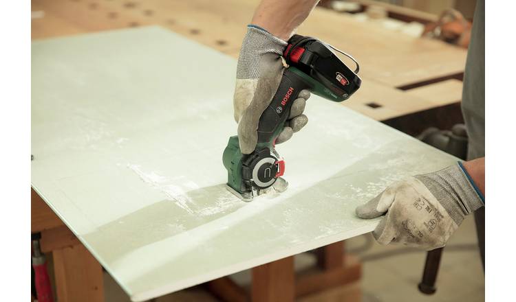 Bosch AdvancedCut 18 Multifunction Saw