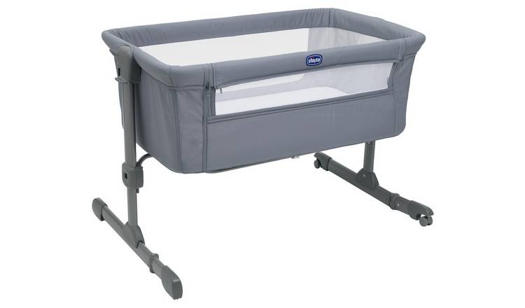 Chicco Essential  Crib - Stone