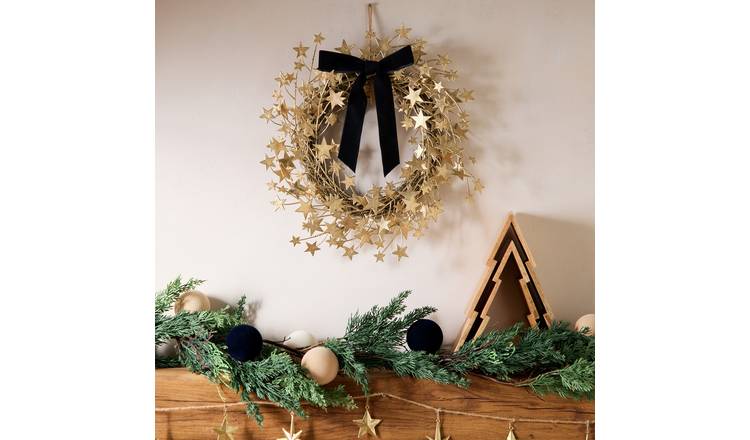 Habitat Gold Star Christmas Wreath 