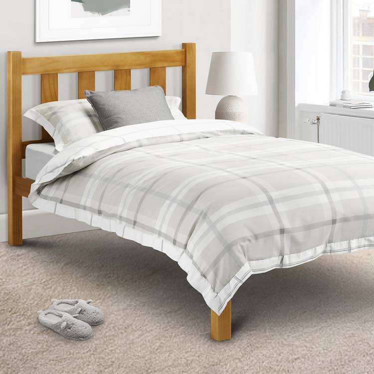 Julian Bowen Poppy Single Wooden Bed Frame - Pine 0