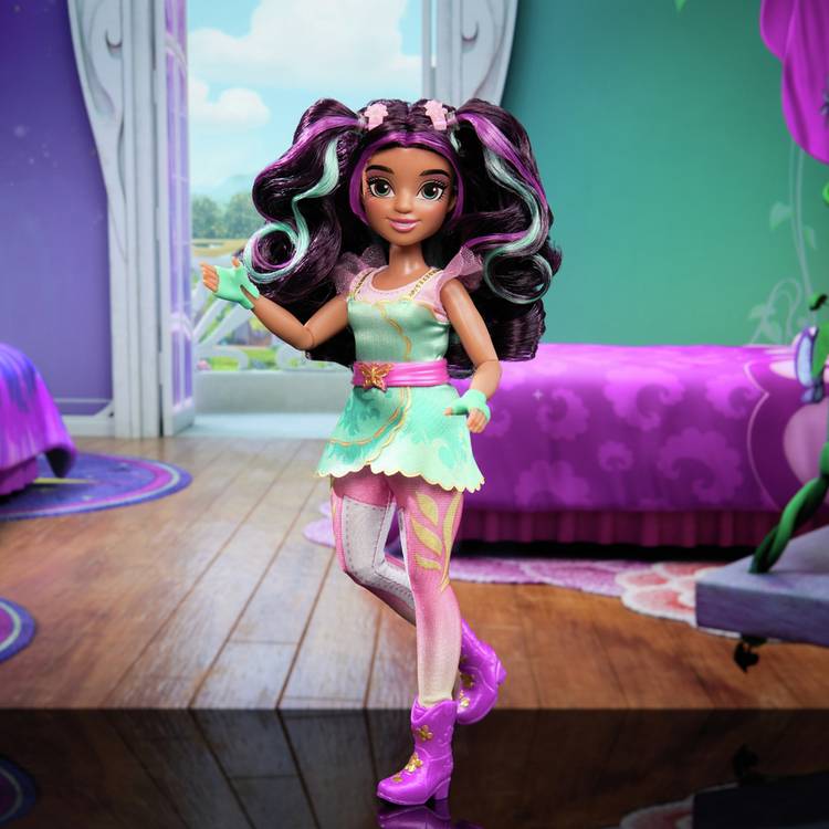 Unicorn Academy Ava Fashion Doll 0