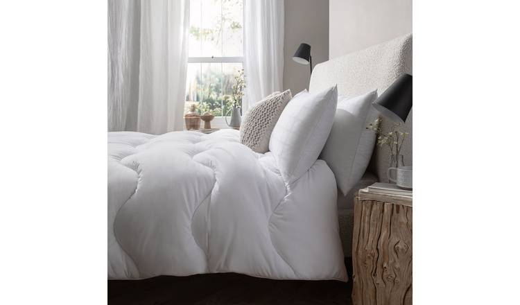 The Fine Bedding Company 13.5 Tog Duvet Set - King size