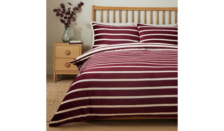 Argos Home Stripe Print Fleece Burgundy Bedding Set - Double