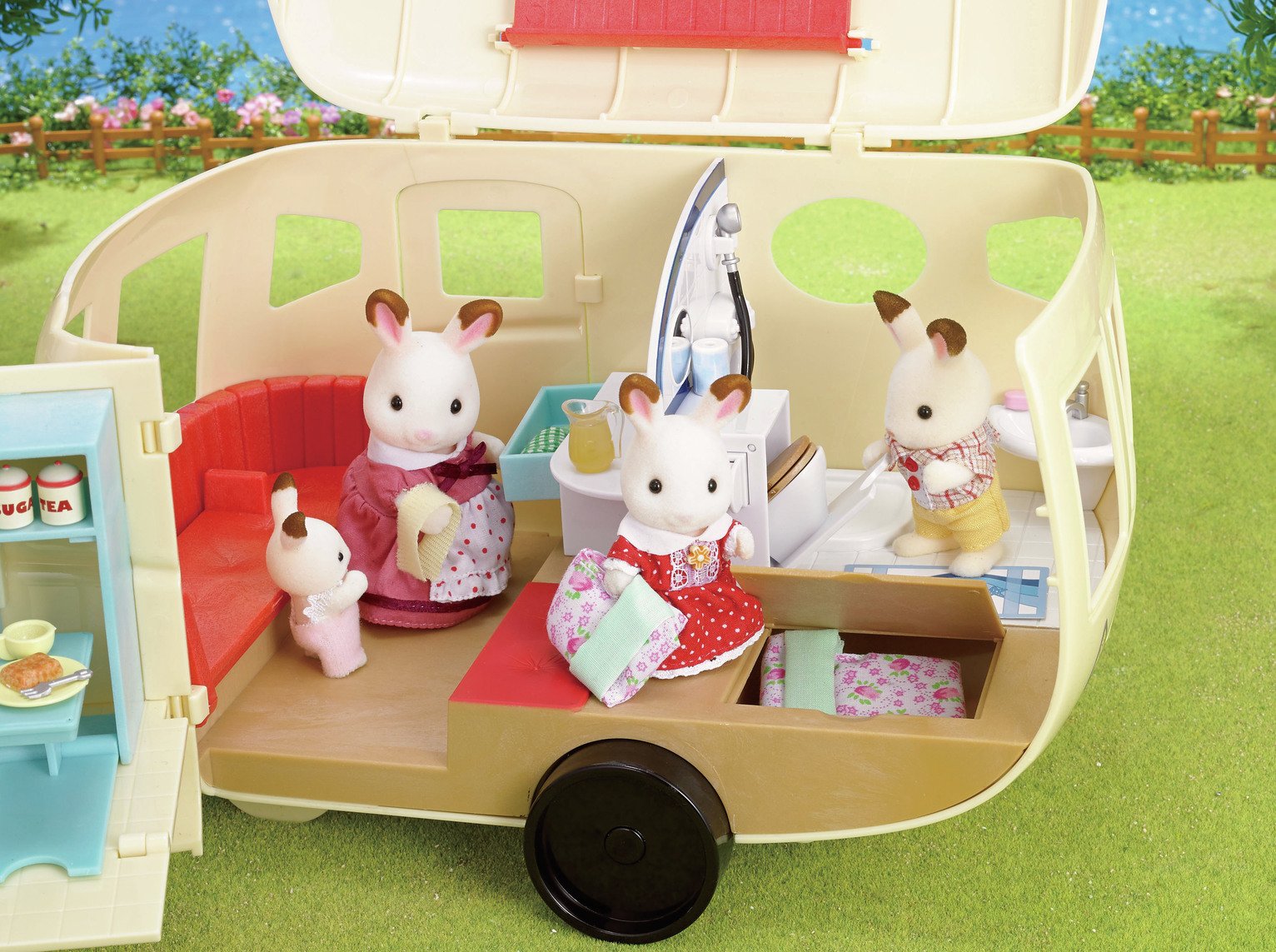 sylvanian family caravan set
