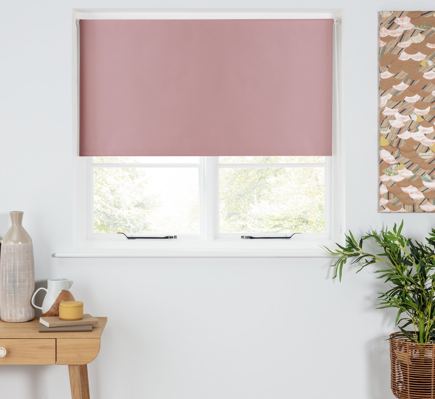 blinds pink
