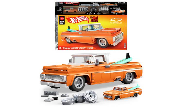 Hot Wheels Custom '62 Chevy Pickup Building Toy Kit
