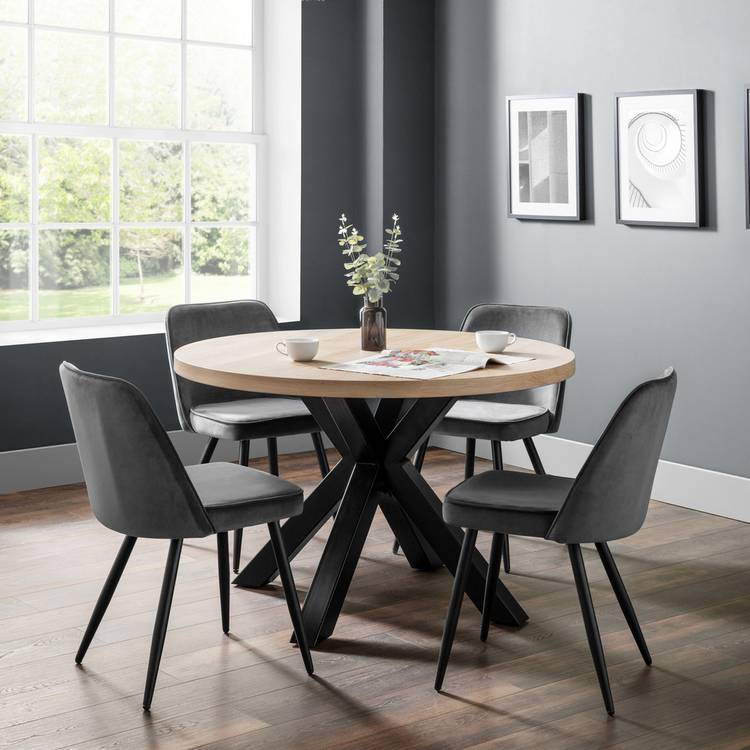Julian Bowen Berwick Oak Dining Table & 4 Grey Chair 0