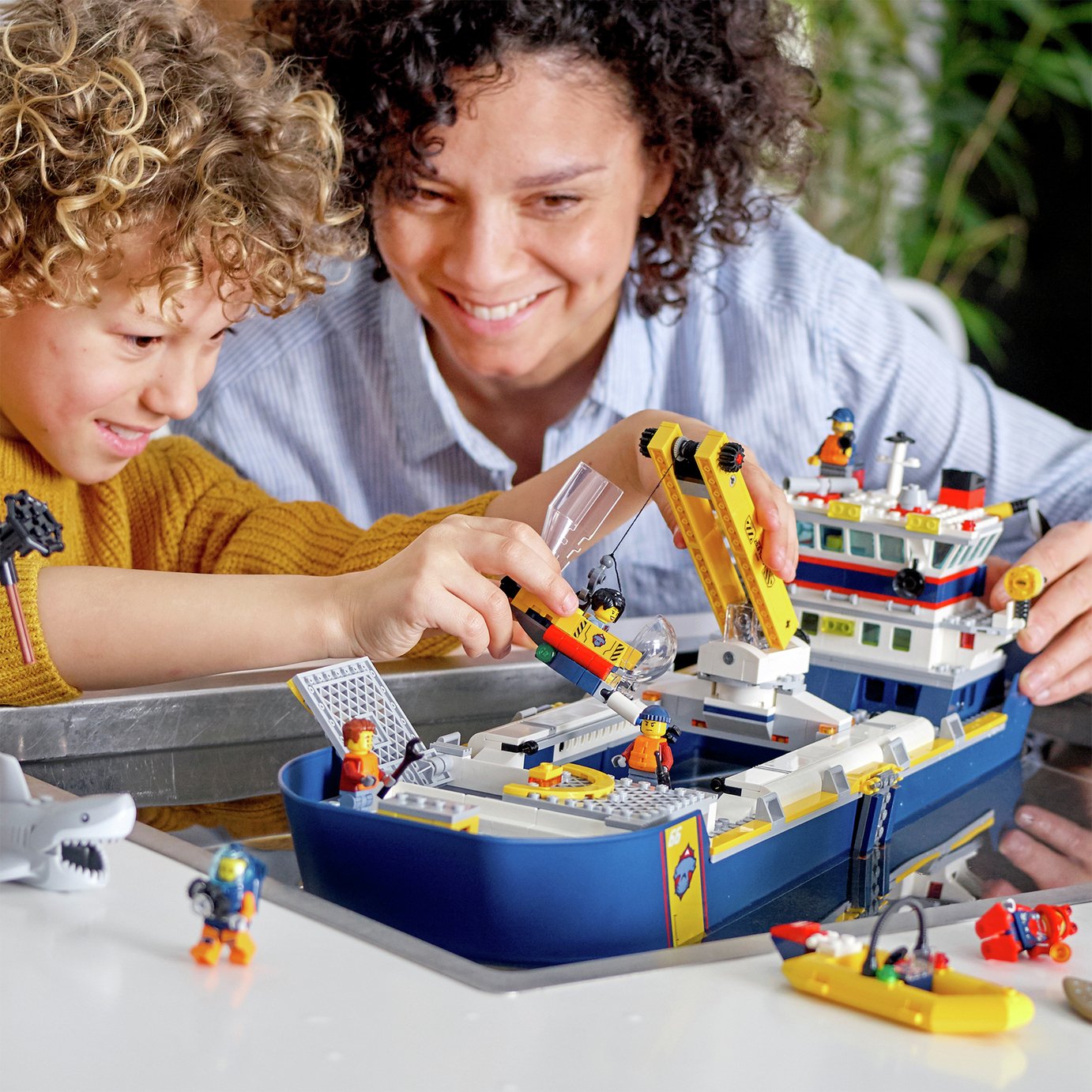 LEGO City Ocean Exploration Ship Floating Toy Boat Review