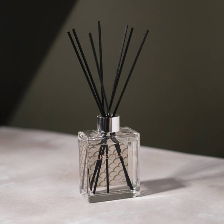 Fired Earth 180ml Reed Diffuser - White Tea & Pomegranate 0