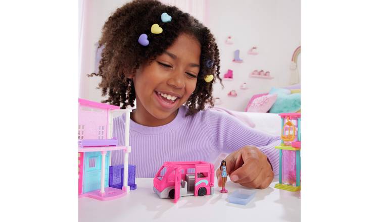 Mini BarbieLand Dreamcamper & Doll Playset