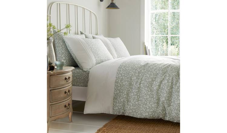 Dreams & Drapes Decorative Tess Green Bedding Set - Double
