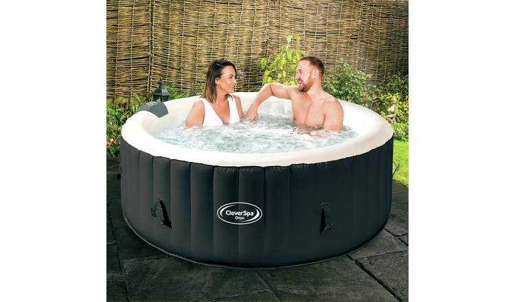 CleverSpa Onyx 4 Person Hot Tub - Home Delivery Only
