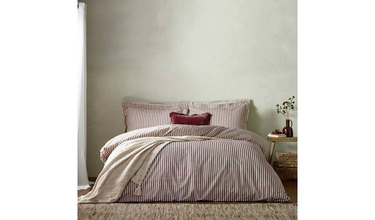 Yard Hebden Cotton Stripe Beetroot Bedding Set - Double