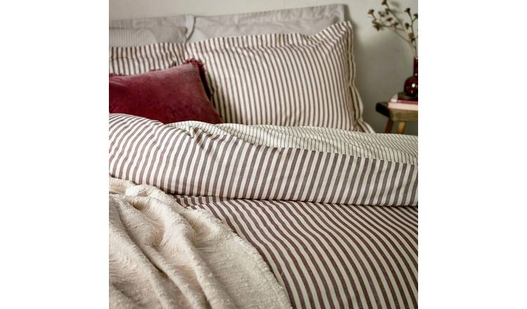 Yard Hebden Cotton Stripe Beetroot Bedding Set - King Size