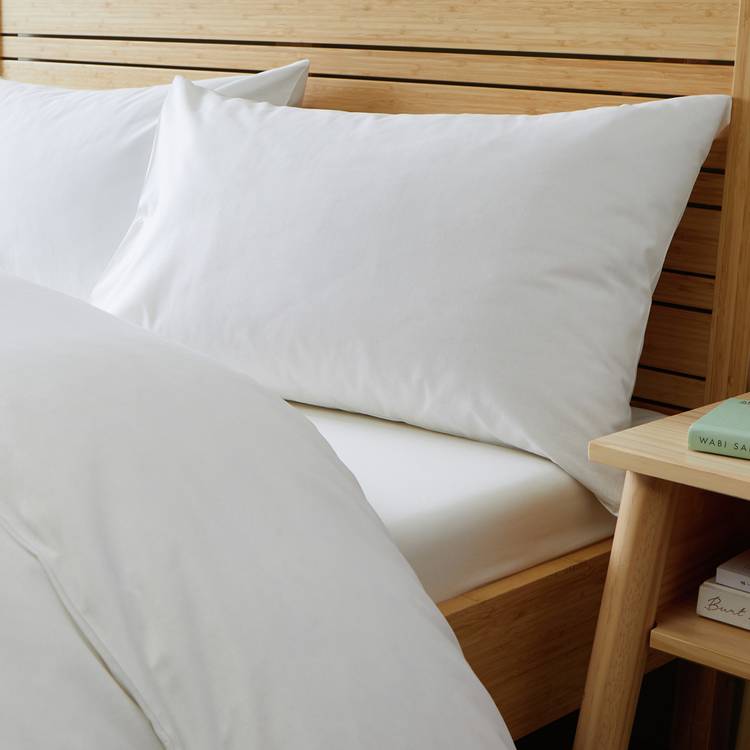 Habitat Easycare Plain White Bundle Bedding Set - King size 0