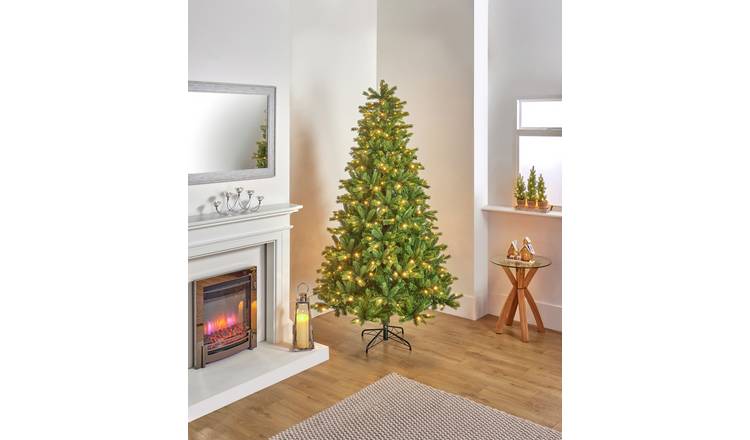 The Tree Company Prelit 320 LEDs Barneswood Christmas Tree
