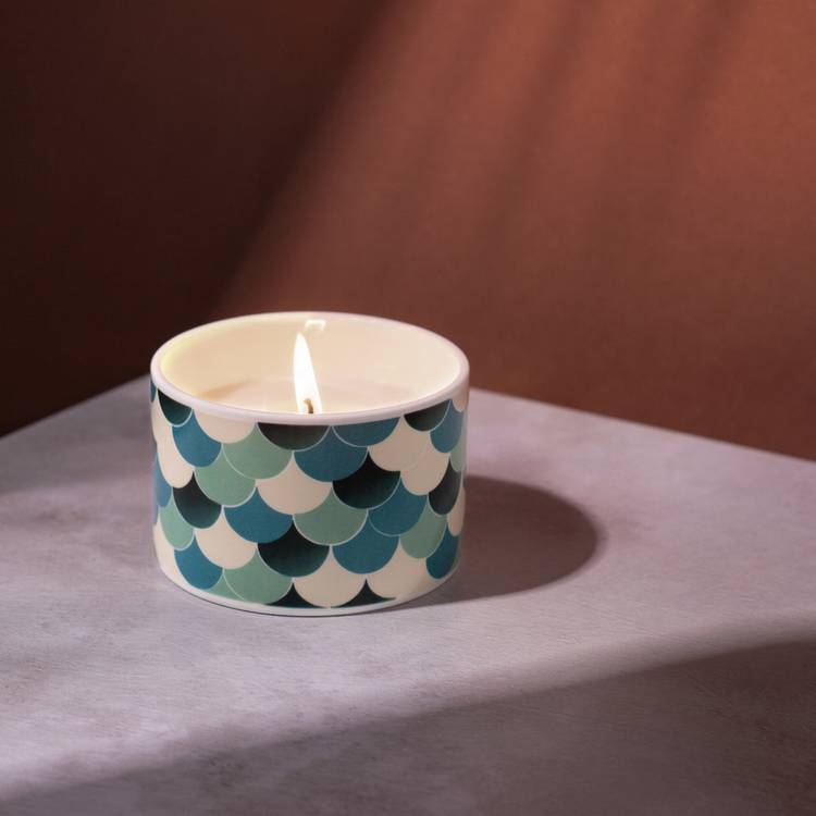 Fired Earth Medium Candle - Green Tea & Bergamot 0