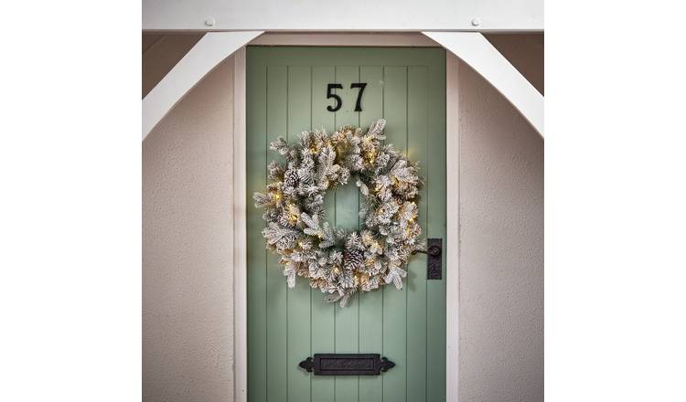 Premier 60cm Prelit Snowy Dorchester Wreath With 50 LEDs