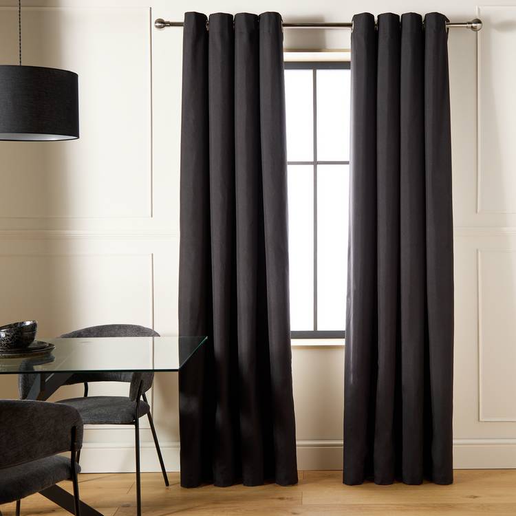 Habitat Blackout Eyelet Curtain - Black - 137x117cm 0