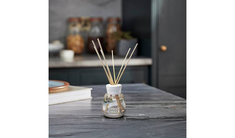 Yankee Signature 100ml Reed Diffuser - Amber & Sandalwood