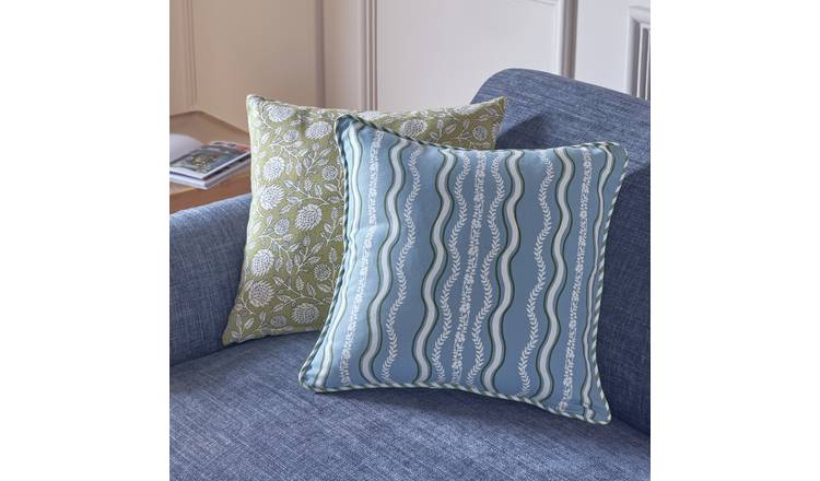 Argos Home Wiggle Stripe Piped Cushion Blue & Green- 43x43cm
