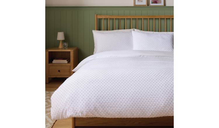 Argos Home Supersoft Swiss Dot White Bedding Set - King size