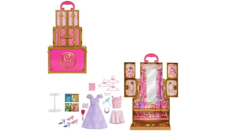 Universal Pictures Wicked Glinda's Glamorous Closet Set