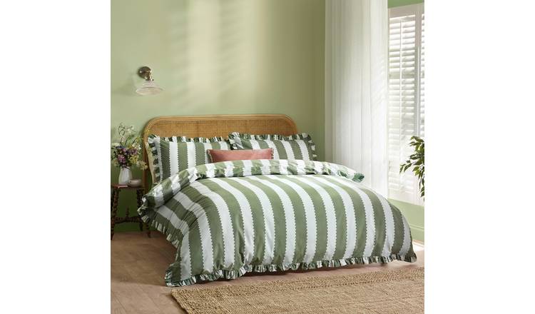 Wylder Birdie Stripe Ruffle Green Bedding Set - Super king