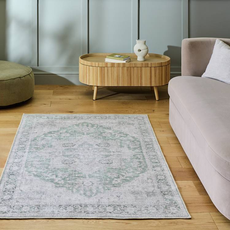 Habitat Vintage Effect Green Flatweave Rug - 120x170cm 0