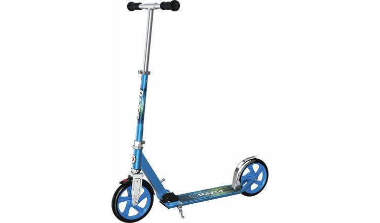 Razor A5 Lux Two Wheel Kick Scooter