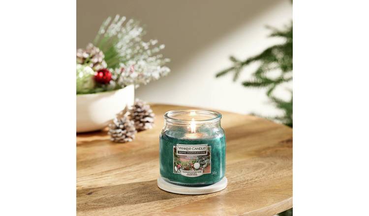 Yankee Home Inspiration Medium Jar Candle - Winter Fir
