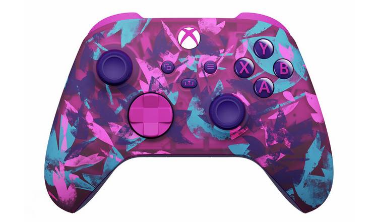 Heartbreak Xbox Controller & 1 Month Game Pass Gaming Bundle
