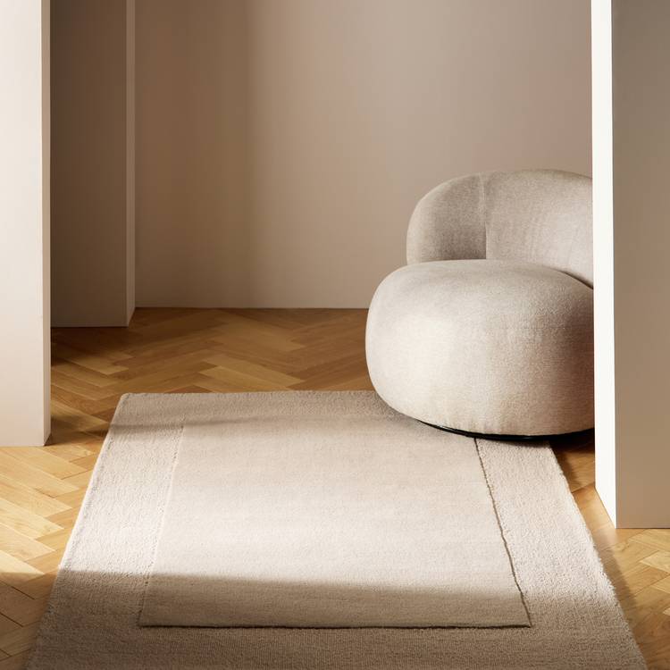 Habitat Simple Border Taupe Wool Cut Pile Rug - 120x170cm 0